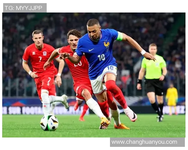 全球最帅足球球员十一人阵容解析 热门球星风采与魅力大揭秘